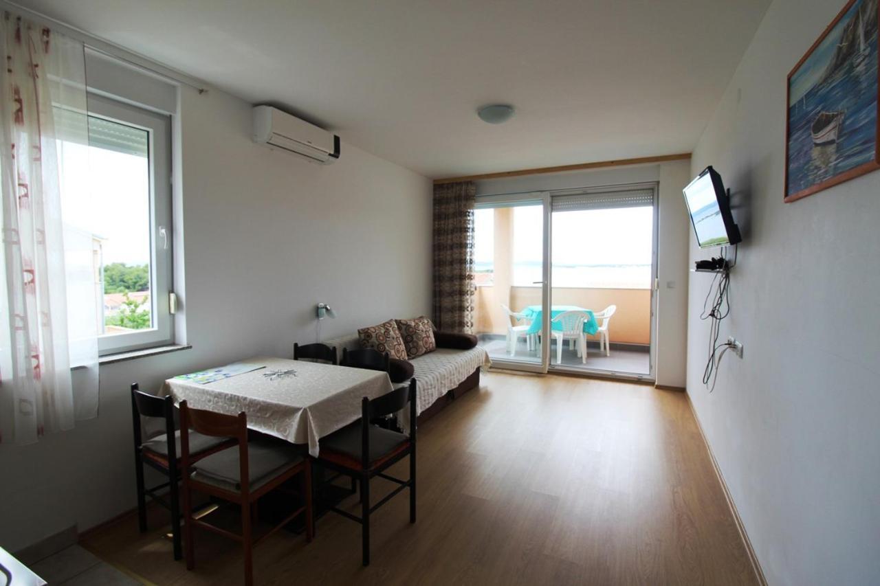 Apartment Sea View Saric Drage Exterior foto