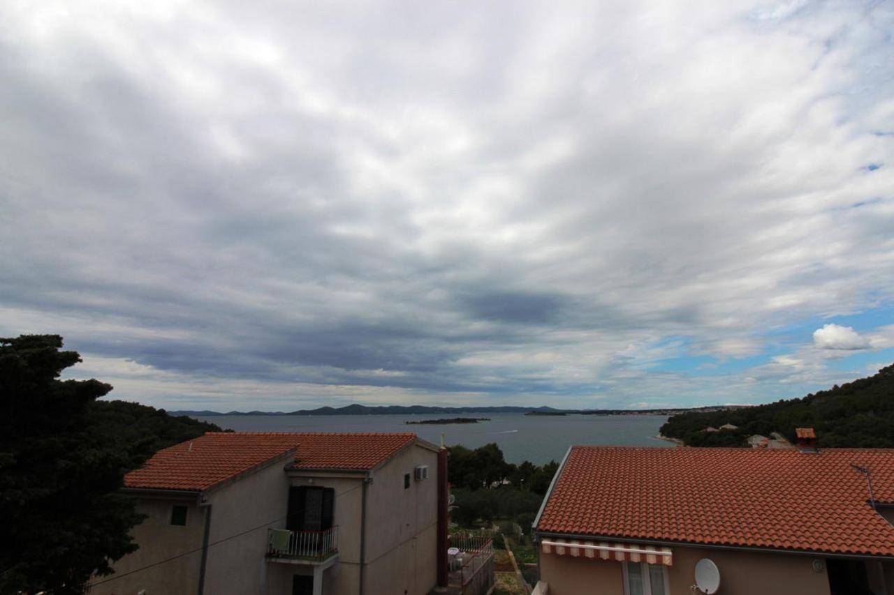 Apartment Sea View Saric Drage Exterior foto