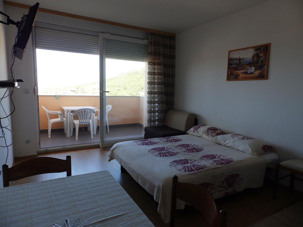 Apartment Sea View Saric Drage Exterior foto
